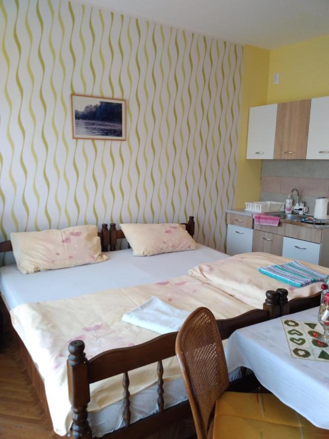 2 Haloszobas Apartman Kanjiža 외부 사진